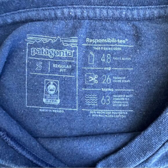 Patagonia Long-Sleeved P-6 Logo Responsibili-Tee Small - Picture 10 of 15